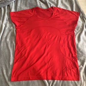 Lululemon Swiftly Tech short sleeve size 20